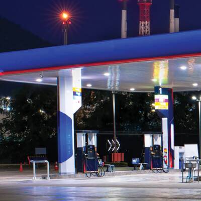 ESSO Gas Station with 2 Food Partners