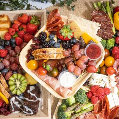 Graze Craze Charcuterie MASTER Franchise Opportunity Across Canada