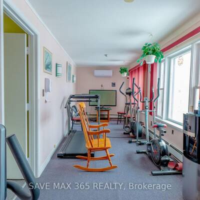 14 Room Retirement Home For Sale in Downtown Hanover