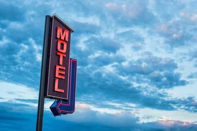 85 ROOM FRANCHISE MOTEL FOR SALE